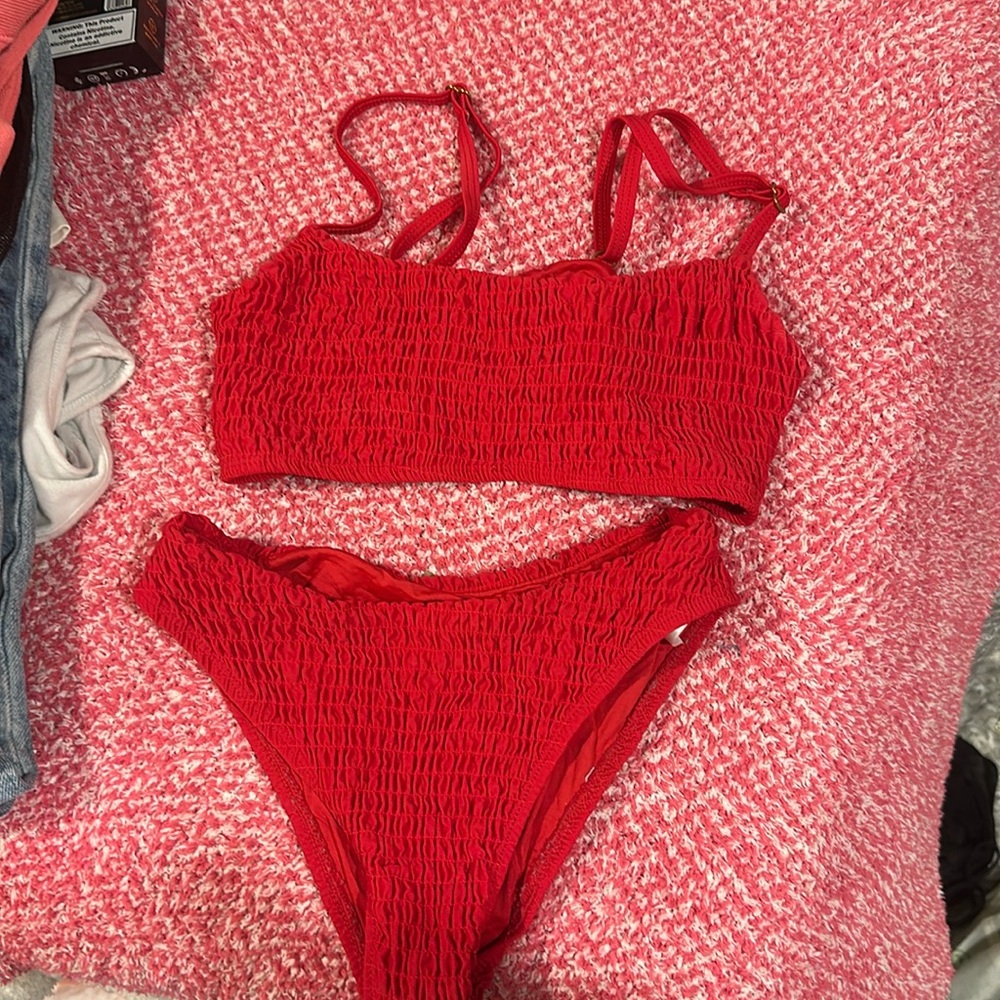 Mosmann Australia
Red bikini